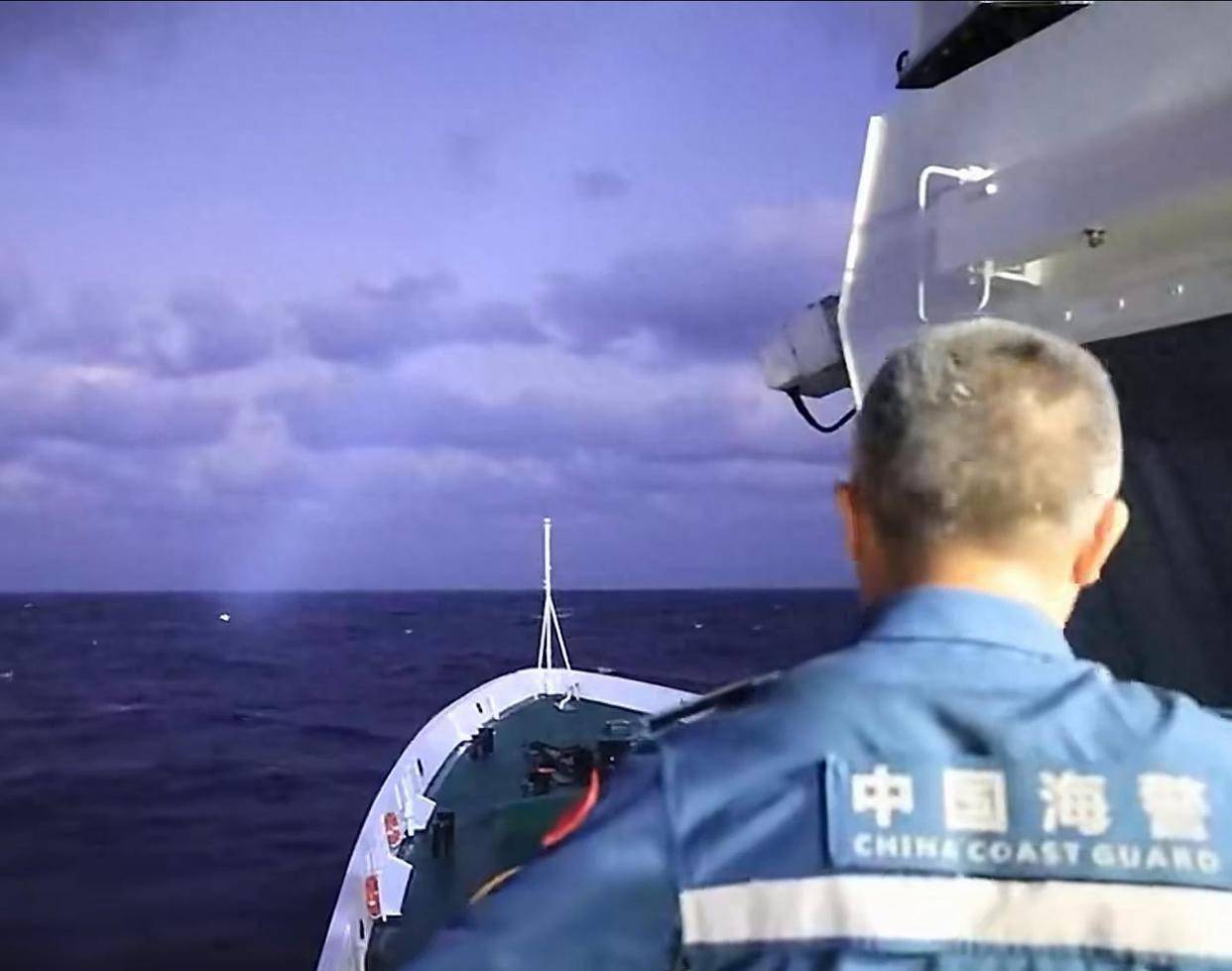 72小时双重海难：中国高效救援VS菲律宾无助打捞